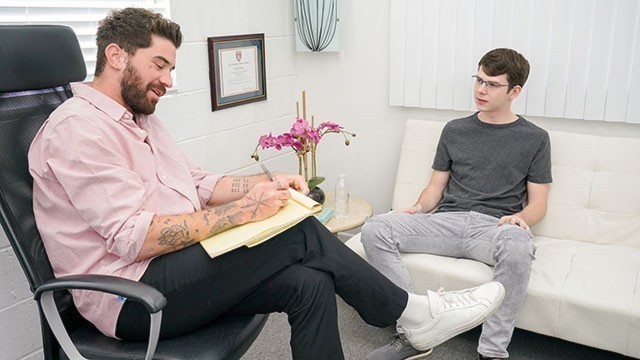 Athletic Doctor Chris Damned Helps Boy Overcome His Sexual Obsession With Creampie - Therapy Dick